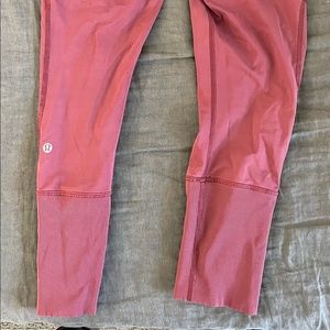 Lululemon Maroon 23” crop legging